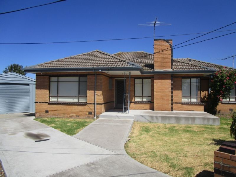 15 Blair Court, Altona North VIC 3025