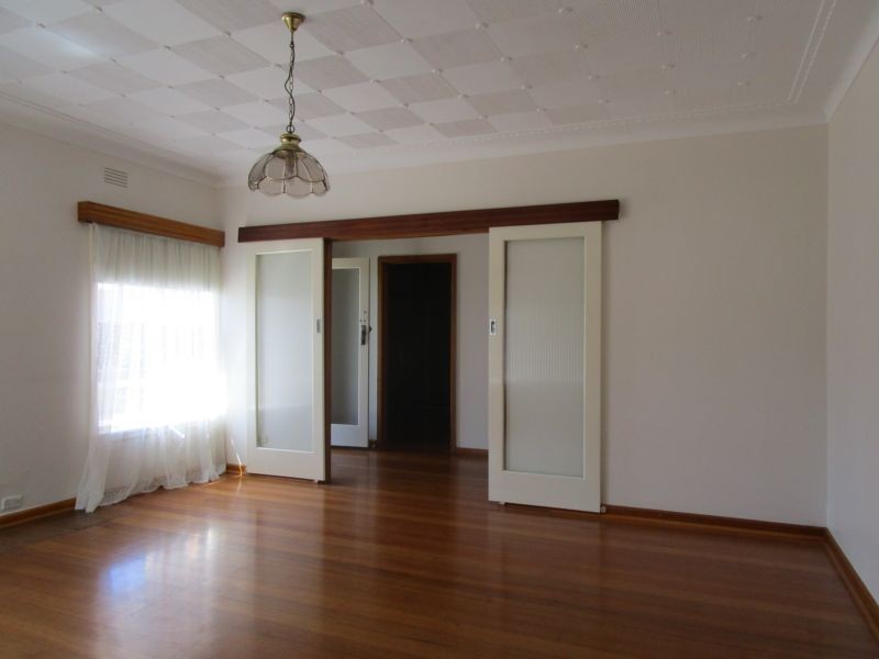 15 Blair Court, Altona North VIC 3025