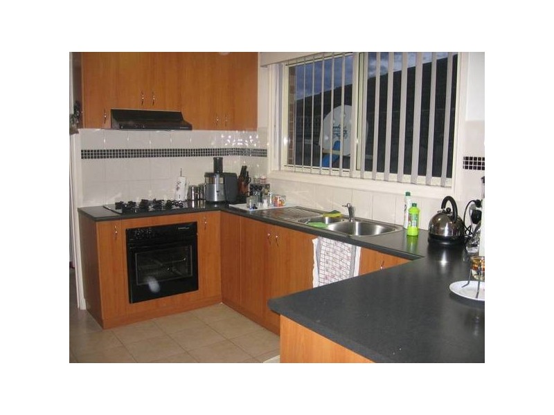 24 Macneil Drive, Altona Meadows VIC 3028