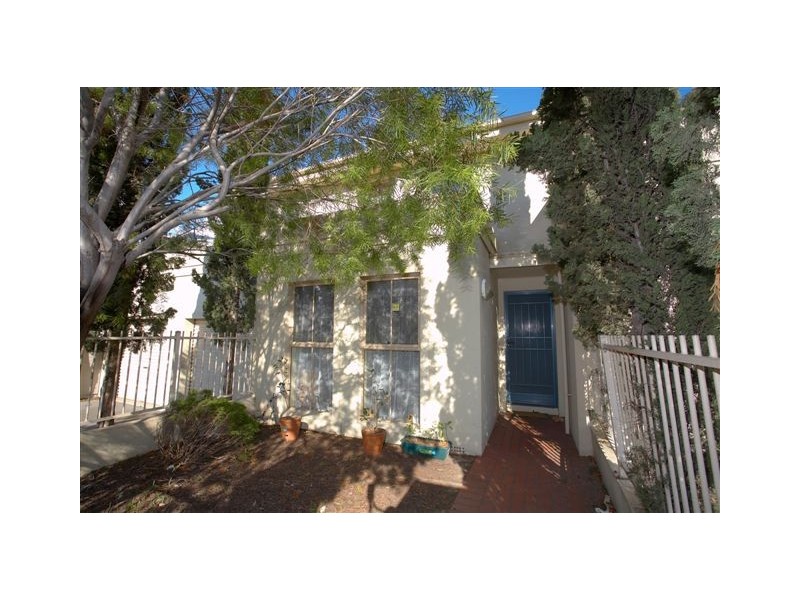 5/99 The Strand, Newport VIC 3015