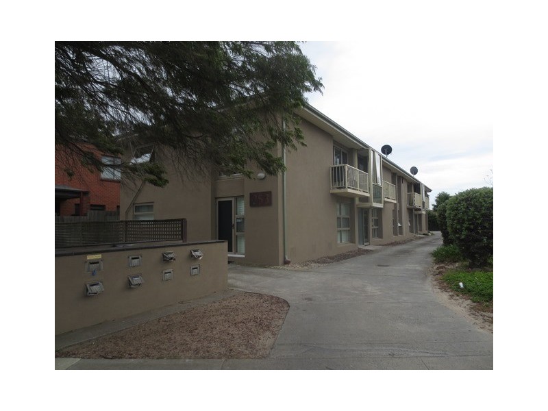4/253 Esplanade, Altona VIC 3018