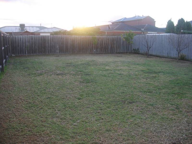 12 Kitson Court, Altona Meadows VIC 3028