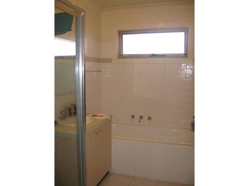 3/201 Queen Street, Altona VIC 3018