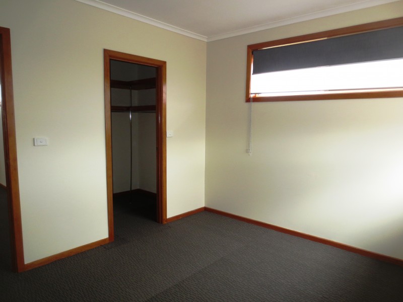 3/11 Cambridge Street, Altona VIC 3018