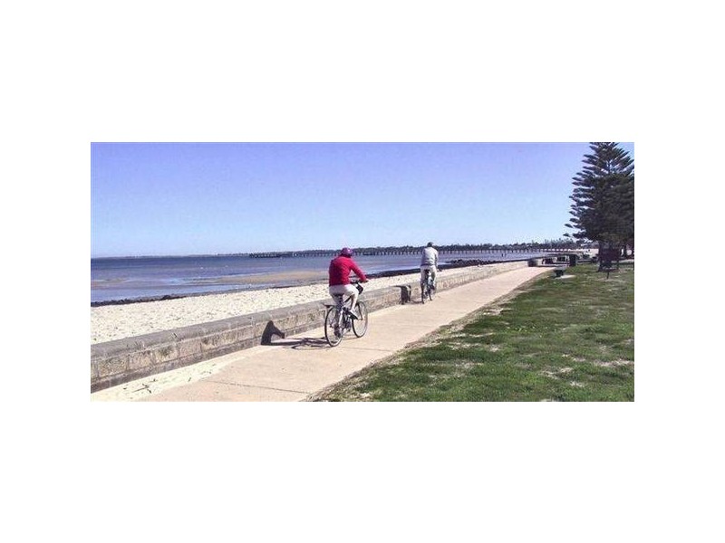 3/70 Queen Street, Altona VIC 3018