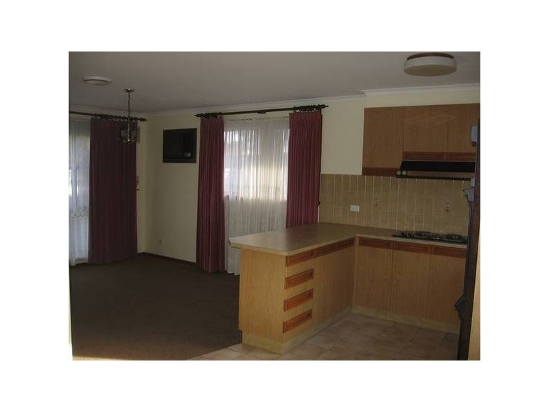 A/18 Millers Road, Altona VIC 3018