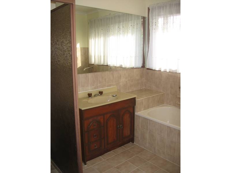 A/18 Millers Road, Altona VIC 3018