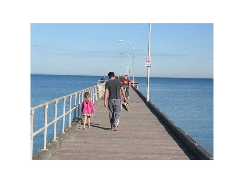 36 Hammond Street, Altona VIC 3018