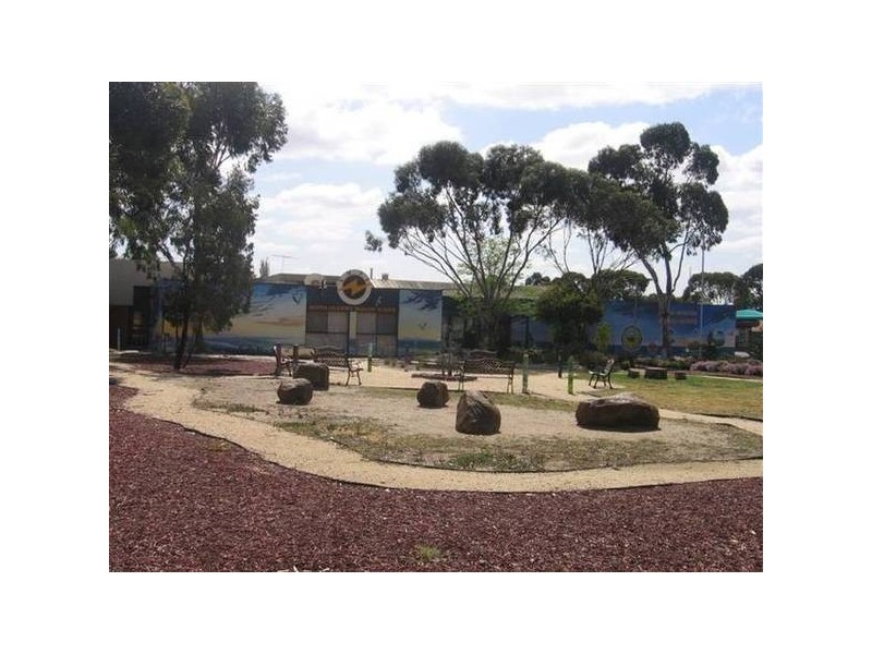 90 Alma Avenue, Altona Meadows VIC 3028