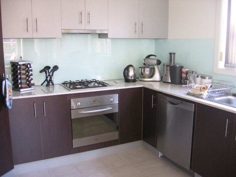 20 Kensington Cres, Altona Meadows VIC 3028