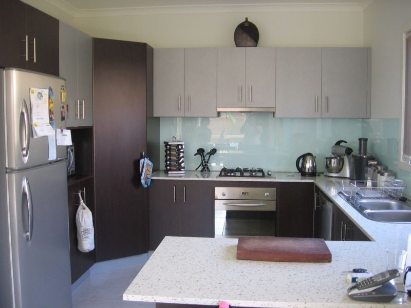 20 Kensington Cres, Altona Meadows VIC 3028