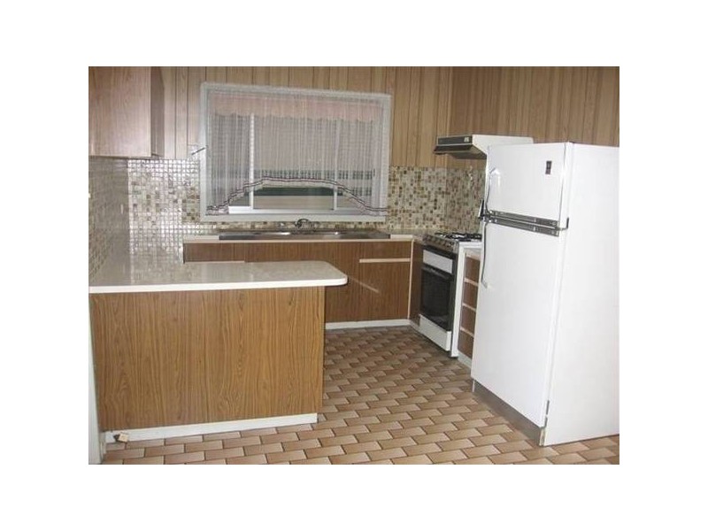 16 The Circle, Altona North VIC 3025