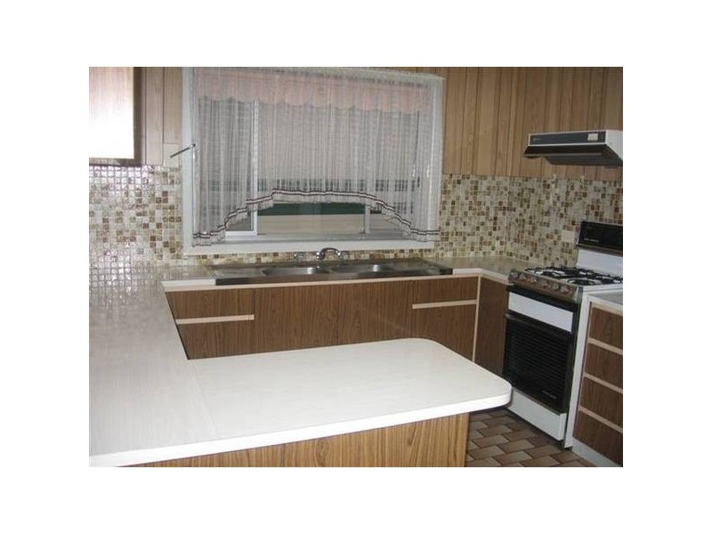 16 The Circle, Altona North VIC 3025