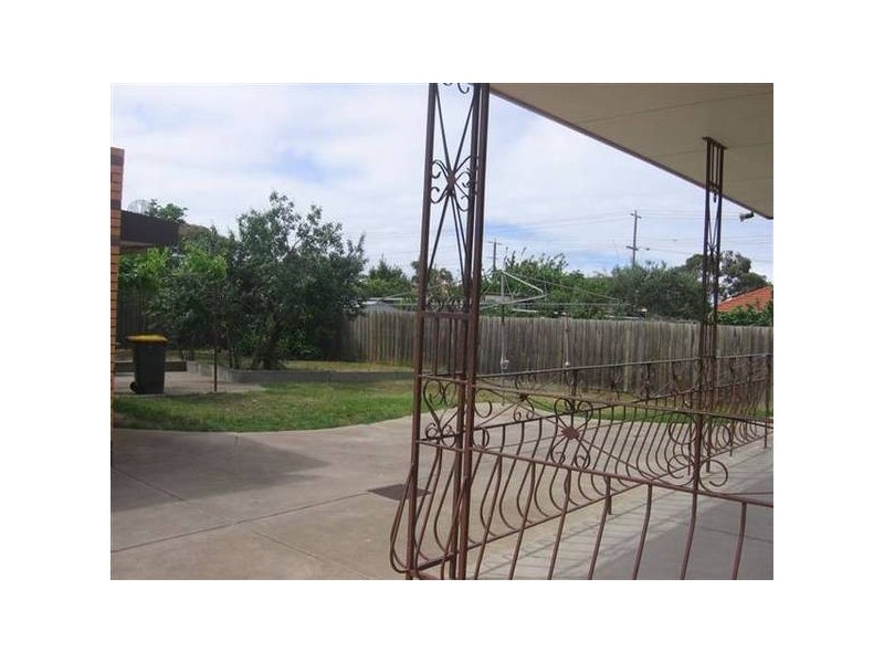 2 Freemans Road, Altona North VIC 3025