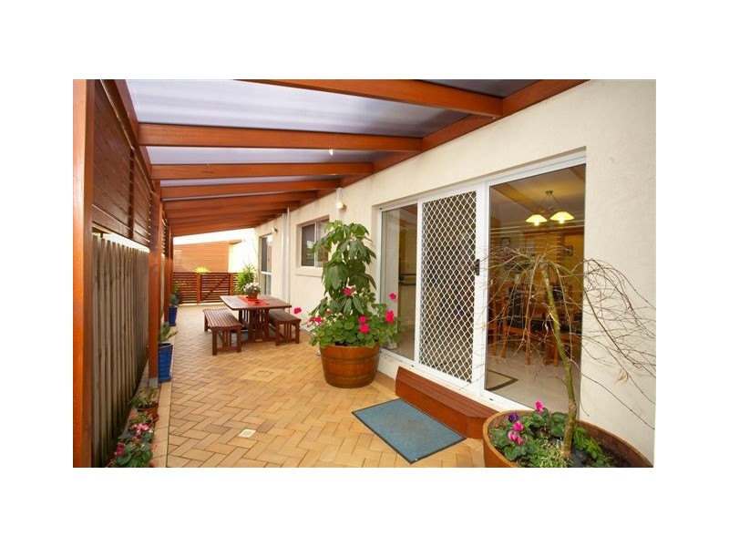 14 Walshe Court, Altona Meadows VIC 3028
