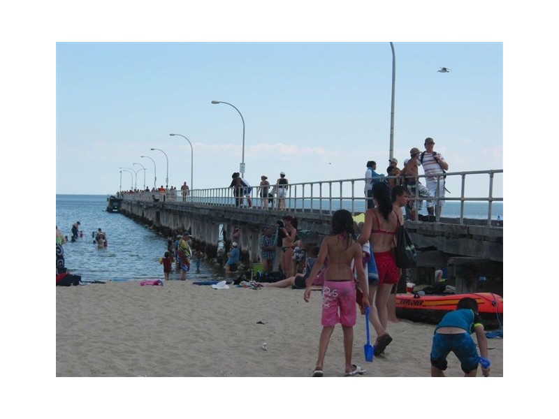 96 Civic Parade, Altona VIC 3018