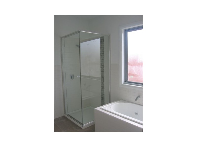 1/21 Romawi Street, Altona VIC 3018