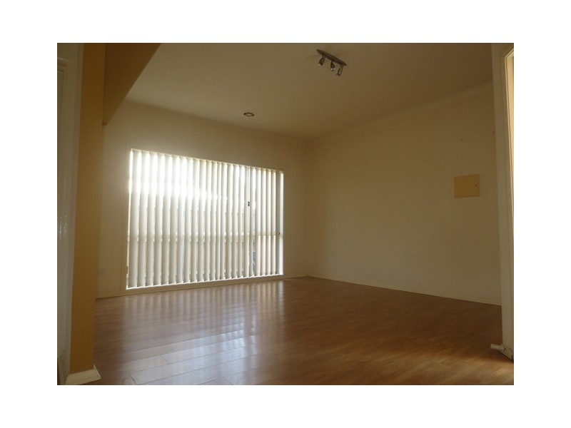 4/4 Upton Street, Altona VIC 3018