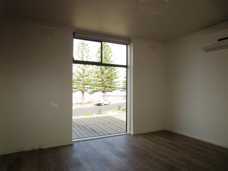 7/245 Esplanade, Altona VIC 3018