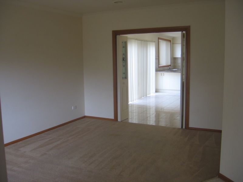 1 Russell Court, Altona Meadows VIC 3028