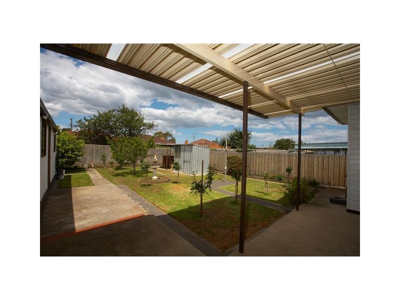 50 Angus Avenue, Altona North VIC 3025