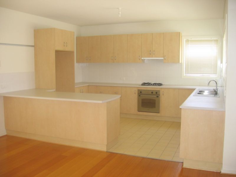 1 Oakes Court, Altona Meadows VIC 3028