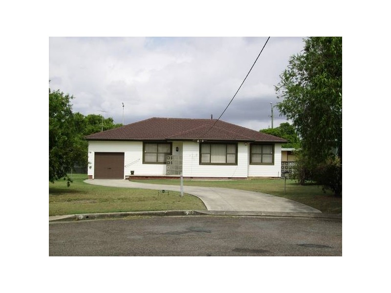 7 Lynn Place, Speers Point NSW 2284