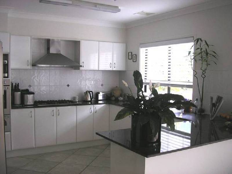 Warners Bay NSW 2282
