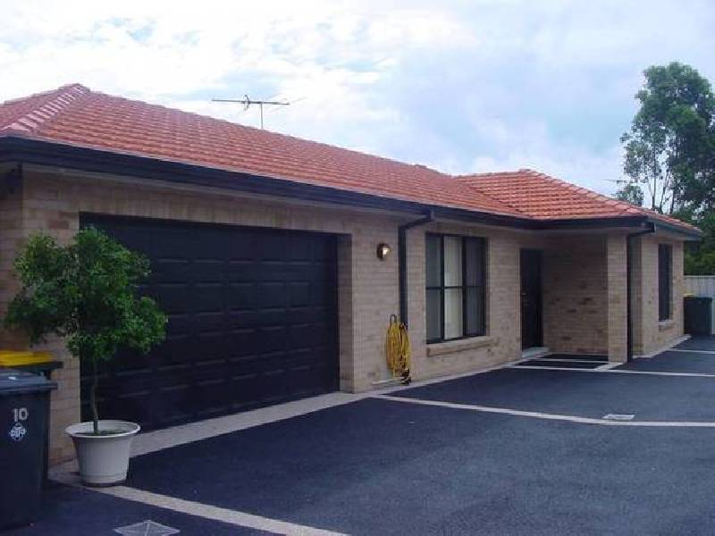 8 Eino Place, Eleebana NSW 2282