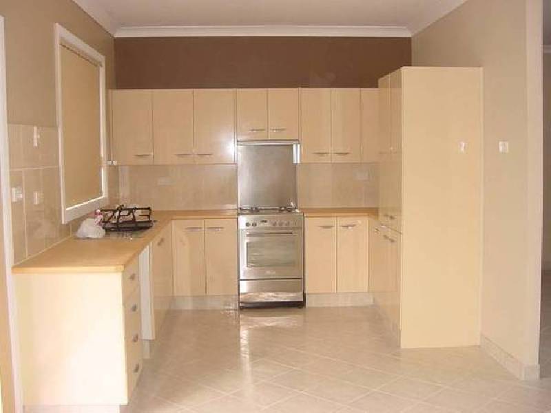 8 Eino Place, Eleebana NSW 2282