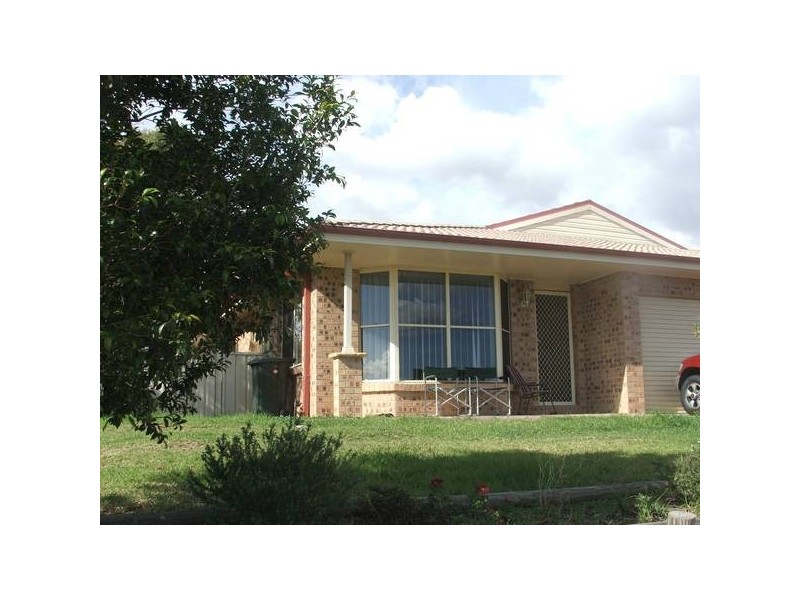 Maryland Drive, Maryland NSW 2287