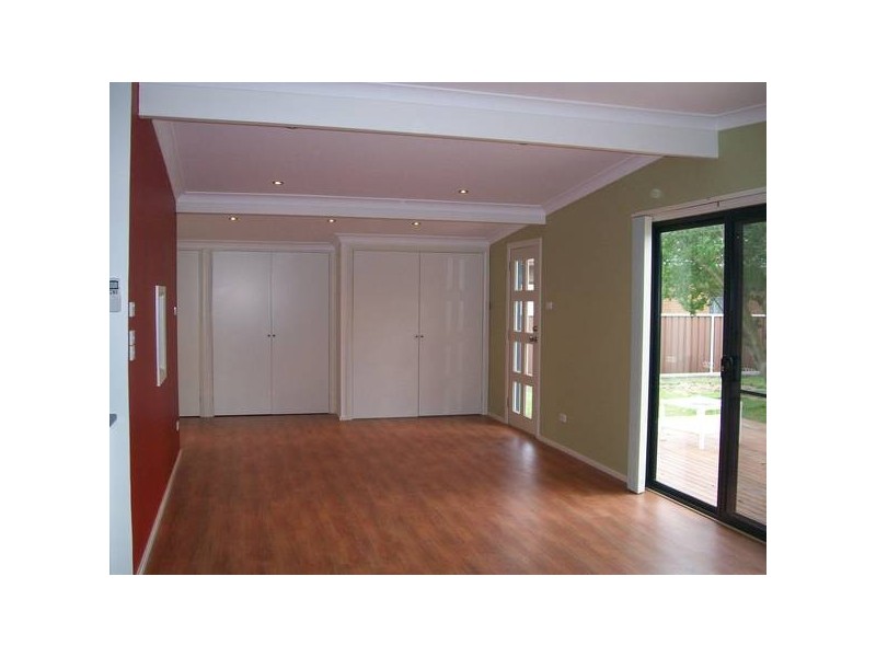 22 Jones Avenue, Warners Bay NSW 2282