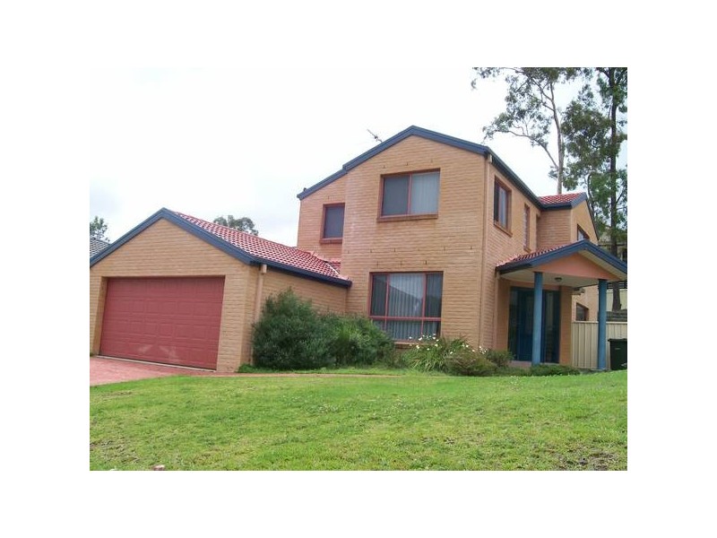 4 Defender Close, Marmong Point NSW 2284