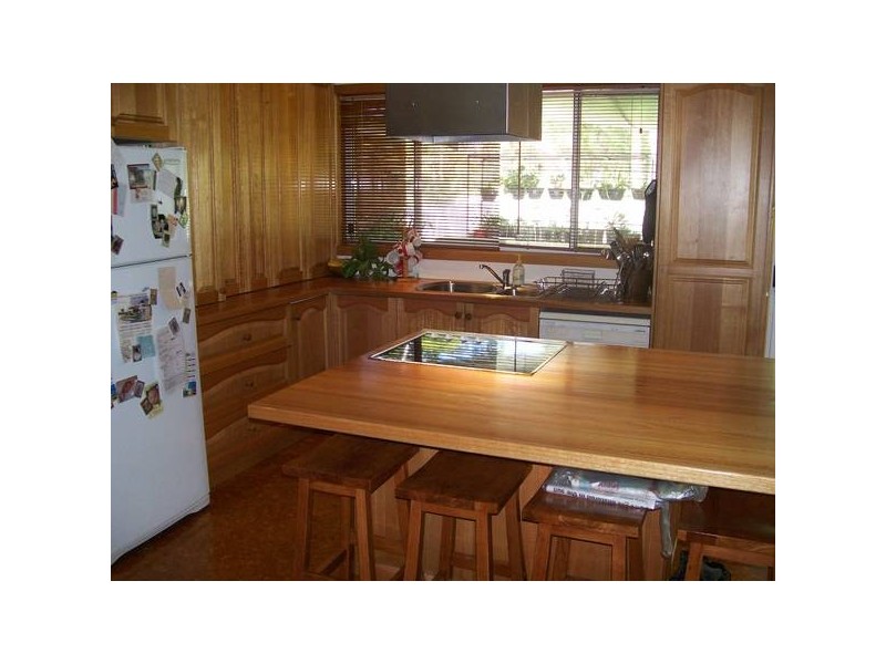 Tingira Heights NSW 2290