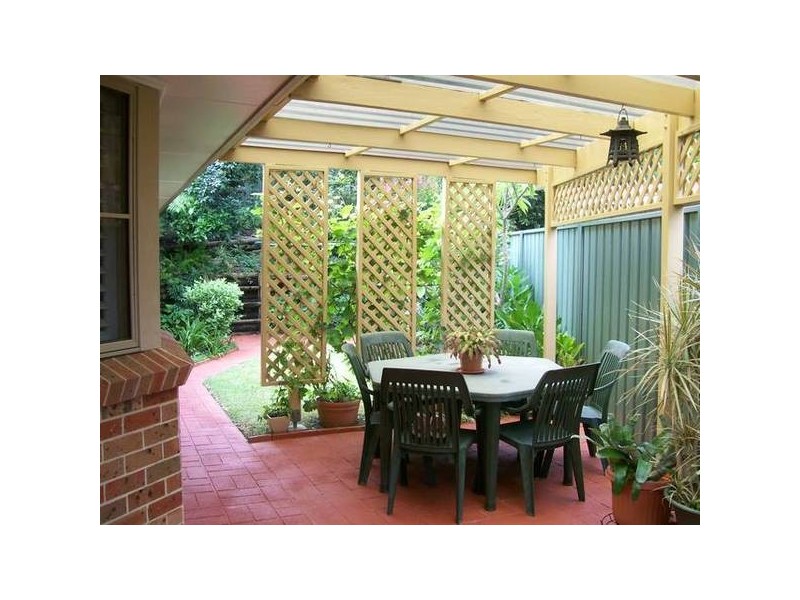 2/9 Lawford Street, Warners Bay NSW 2282