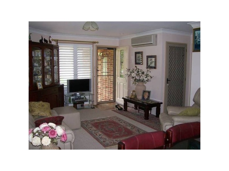 2/9 Lawford Street, Warners Bay NSW 2282