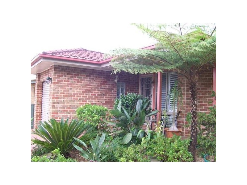 2/9 Lawford Street, Warners Bay NSW 2282