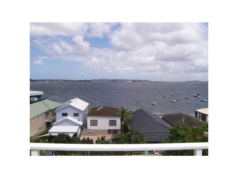 62 Ross Street, Belmont NSW 2280