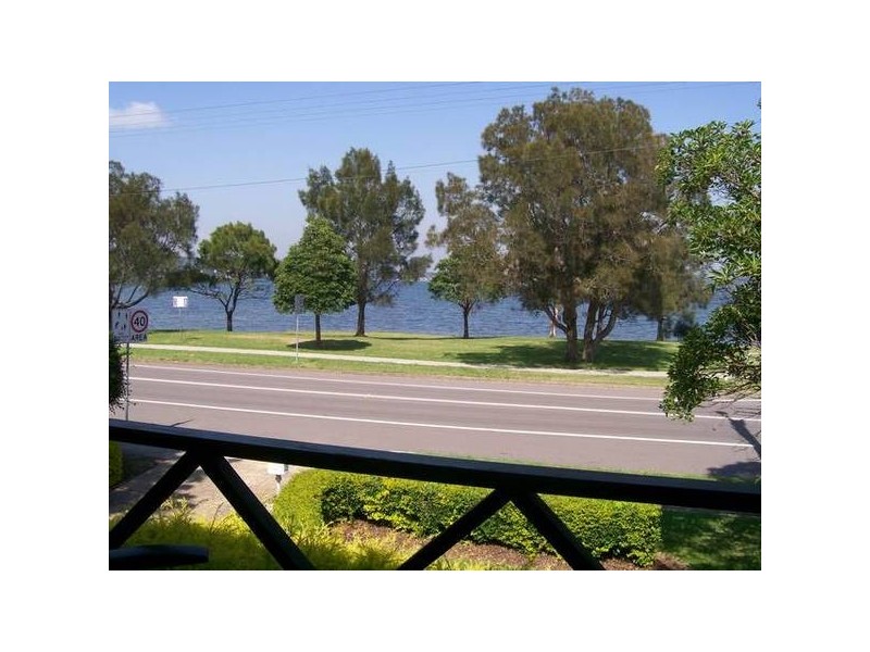 Warners Bay NSW 2282