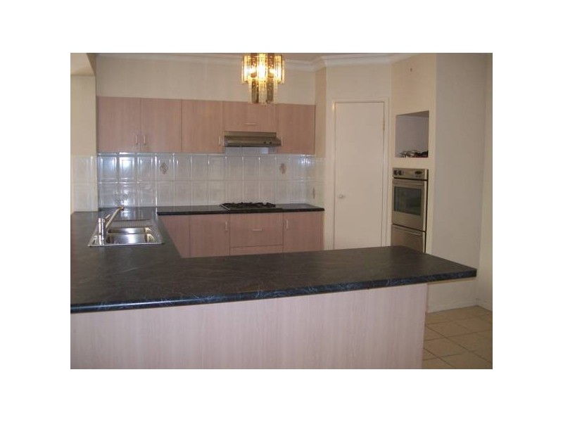 3 Kerrigan Close, Eleebana NSW 2282