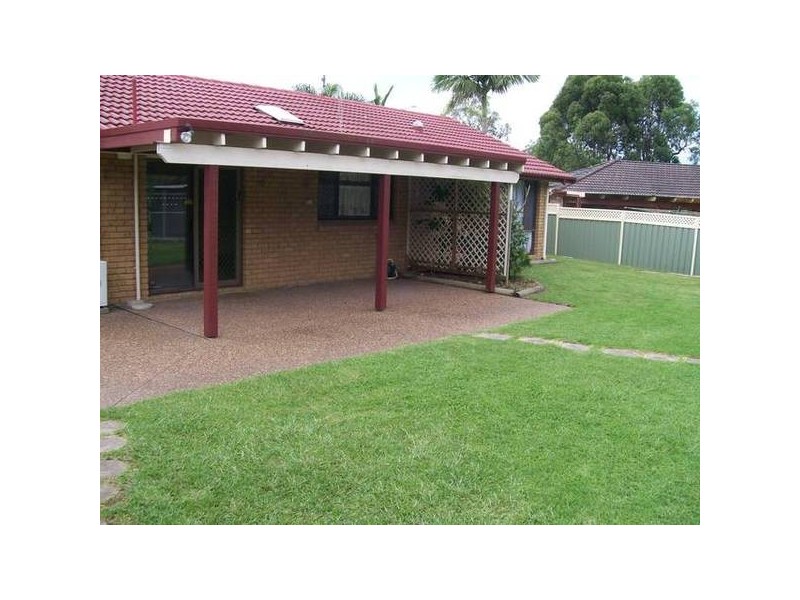Eleebana NSW 2282