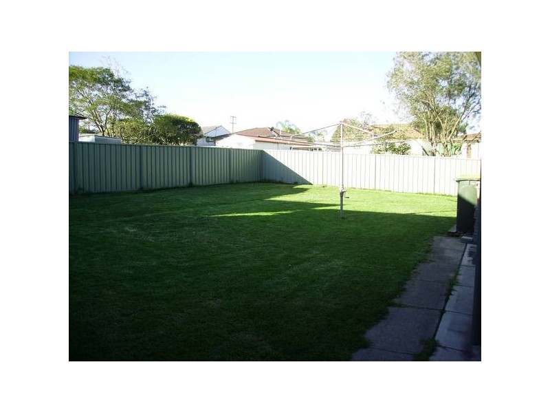 12 Plane Street, Gateshead NSW 2290