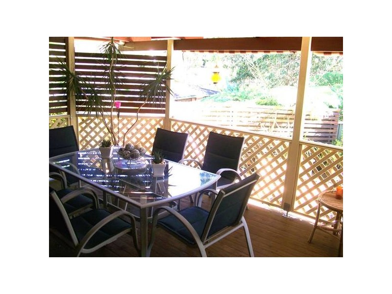 3 Yalumba Close, Eleebana NSW 2282