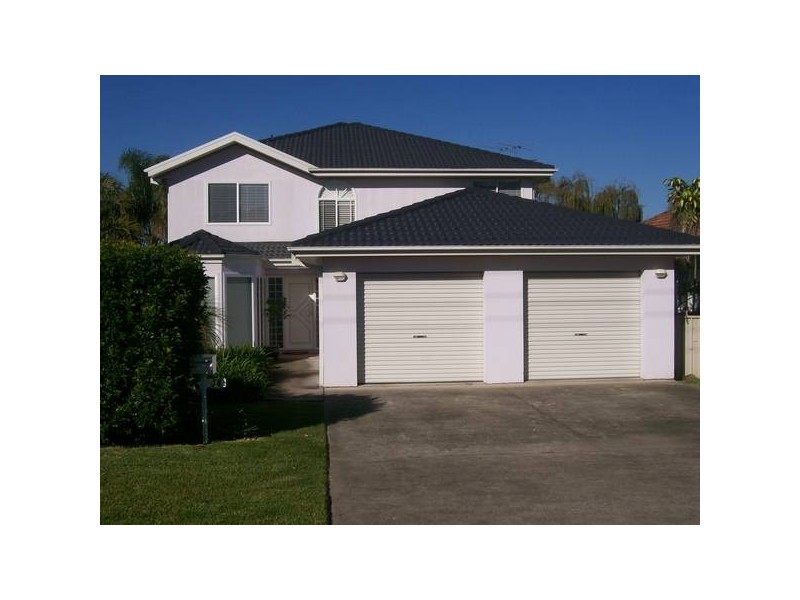 34 Edward Street, Fennell Bay NSW 2283