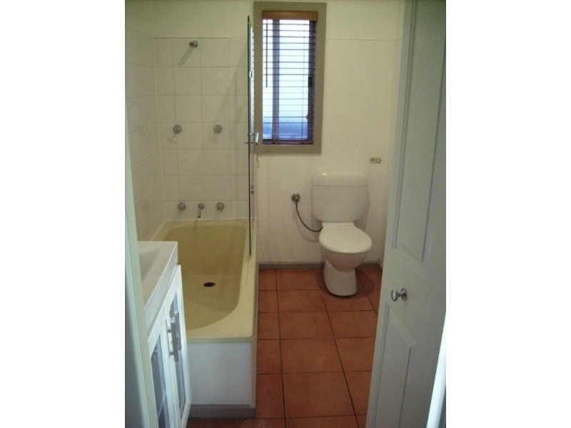 56 Waratah Street, Kahibah NSW 2290