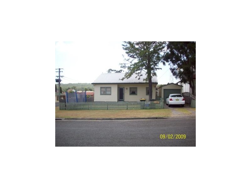 2 Wellings Street, Warners Bay NSW 2282