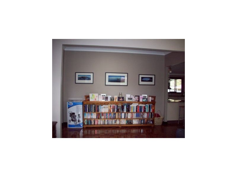41 St Johns Road, Croudace Bay NSW 2280