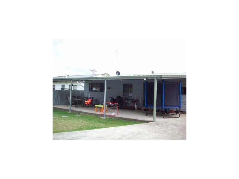 41 St Johns Road, Croudace Bay NSW 2280