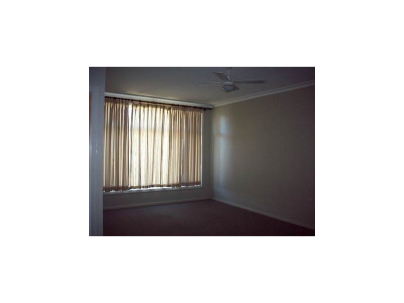 2 Maxwell Avenue, Belmont North NSW 2280