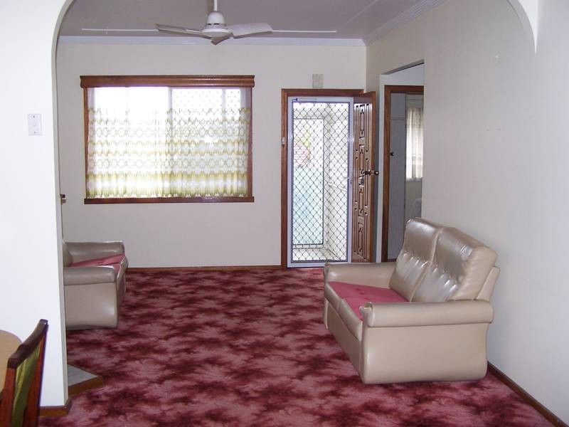 54 Brisbane Water Road, Adamstown NSW 2289